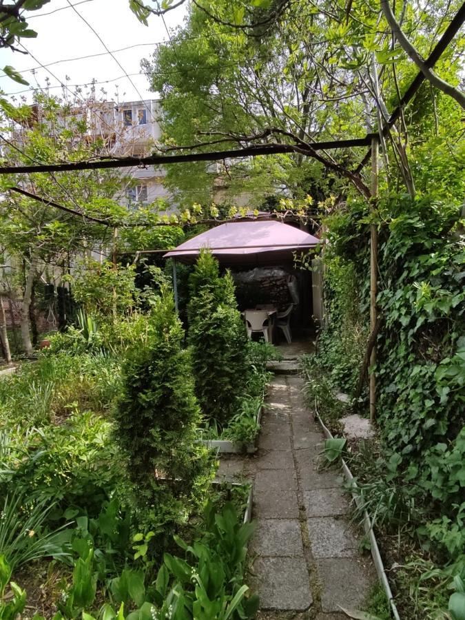 Етаж От Къща С Двор Lägenhet Burgas Exteriör bild